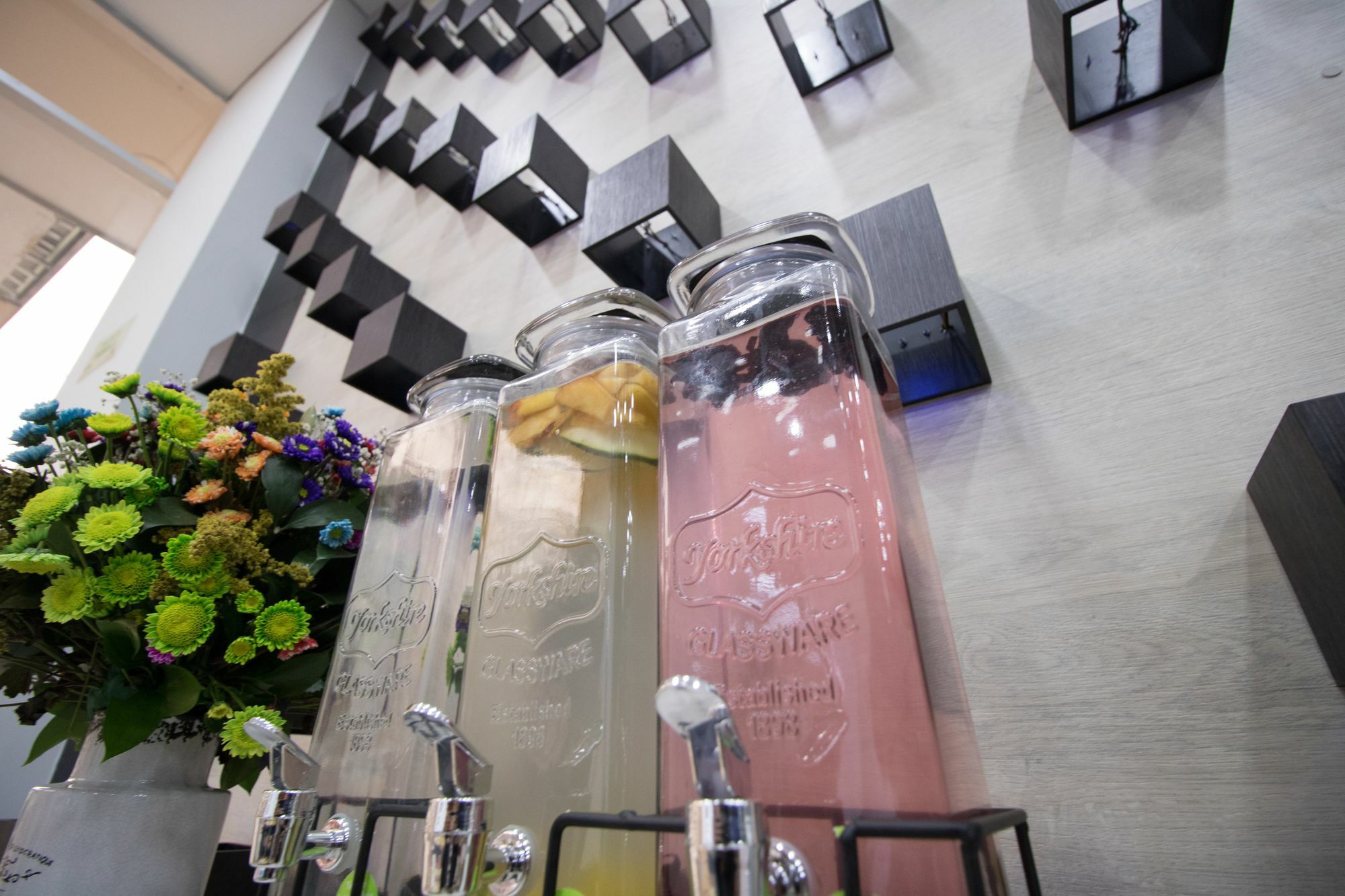 Hotel Boutique Center 2